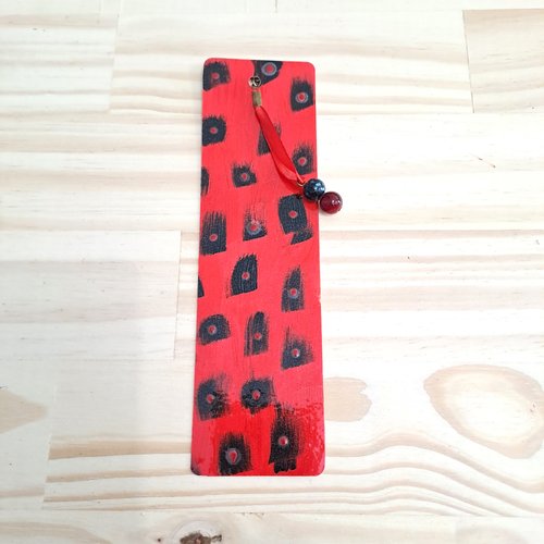 Marque-pages peint à la main rouge et noir