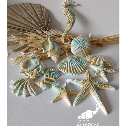 Objet de décoraton en plâtre (lot de 12)
