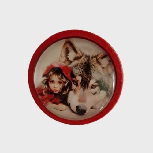 Broche "petit chaperon rouge"