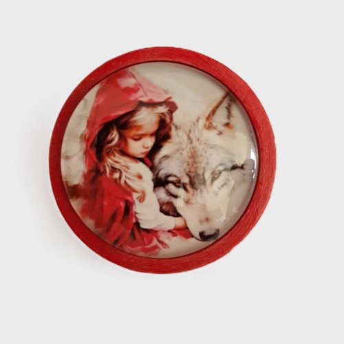 Broche "petit chaperon rouge"
