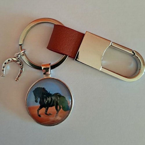 Porte clefs cheval et son porte bonheur fer à cheval