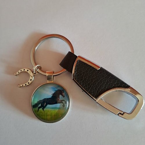 Porte clefs cheval et son porte bonheur fer à cheval