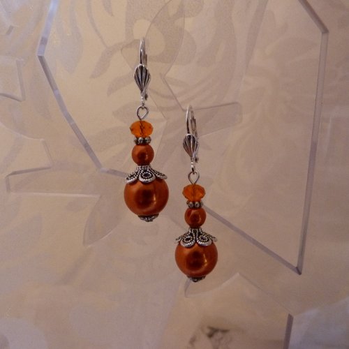 Boucles d'oreilles en perles nacrées oranges