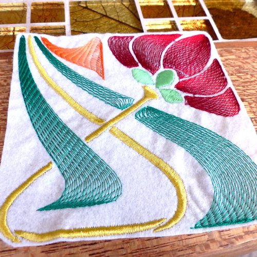Broderie "fleur moderne"