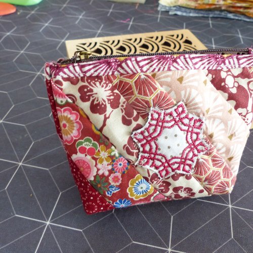 Porte monnaie patchwork bordeaux