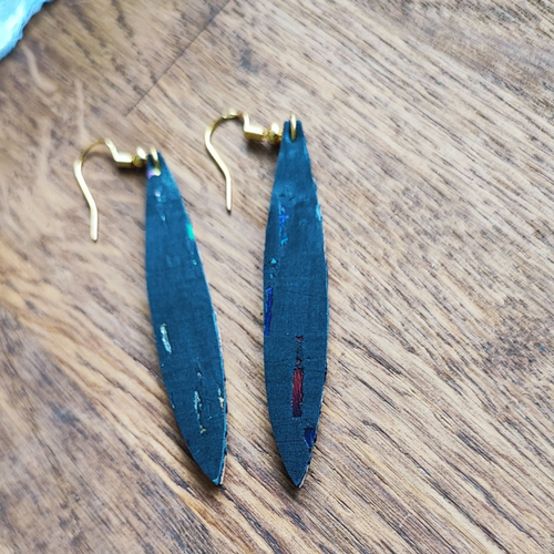 Boucles d'oreilles nerium noir arc-en-ciel