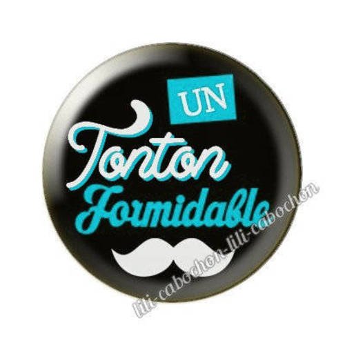 Cabochon en résine époxy 25 mm  thème tonton aa108