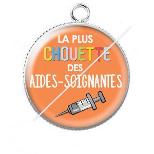 Pendentif cabochon résine pour chouette aide-soignante 2 