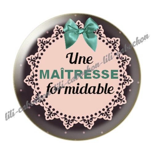 Cabochon résine a coller 25 mm maîtresse i59 