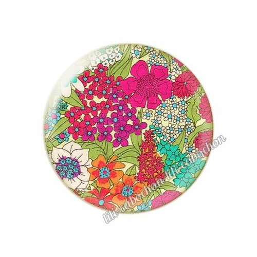 Cabochon résine a coller 25 mm liberty fm218