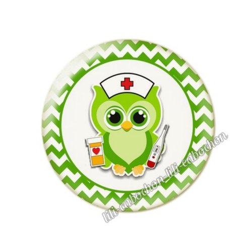 Cabochon résine a coller 25 mm infirmière tr76