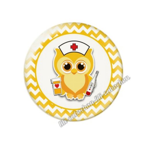 Cabochon résine a coller 25 mm infirmière tr81