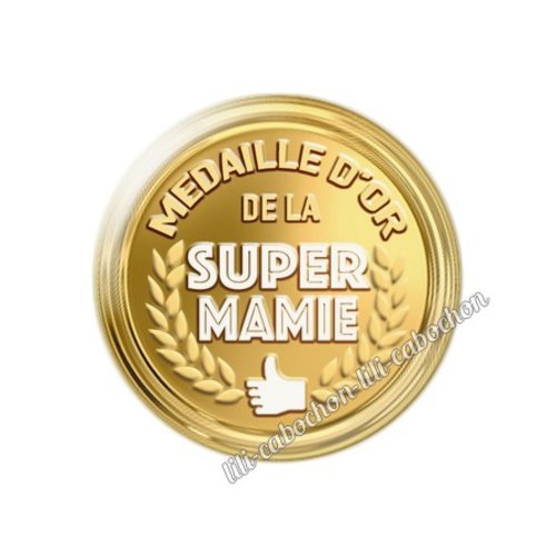 Mamie km9 cabochon en résine époxy 25 mm