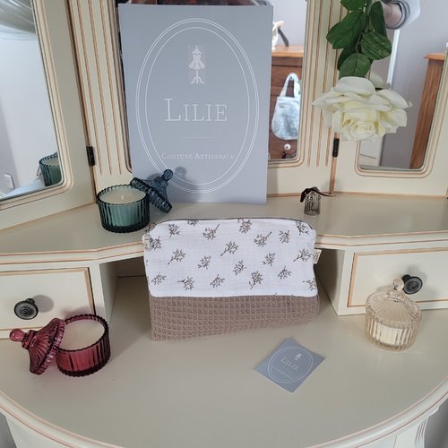 Trousse make-up plate léontine