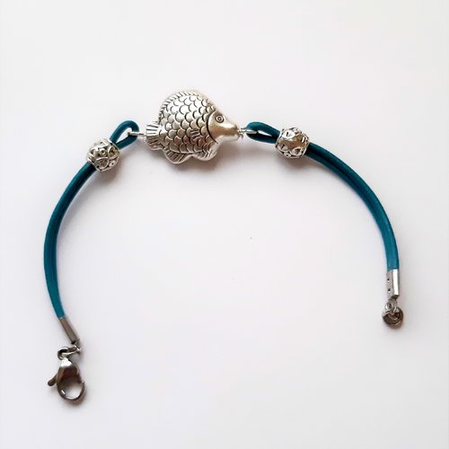 Bracelet fantaisie cordon cuir bleu turquoise  perle poisson