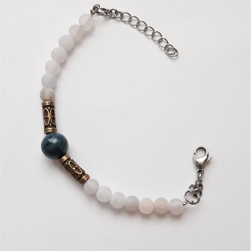 Bracelet fantaisie perles en pierre minérale agate et en métal bronze