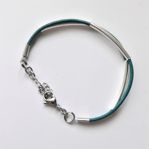 Bracelet cordon cuir bleu et perles courbées