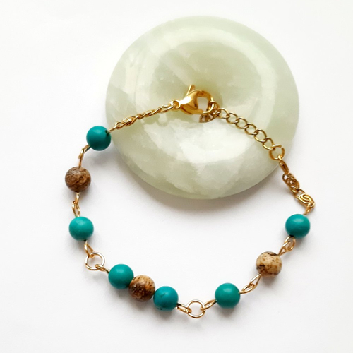 Bracelet fantaisie femme acier doré et perles pierre de gemme