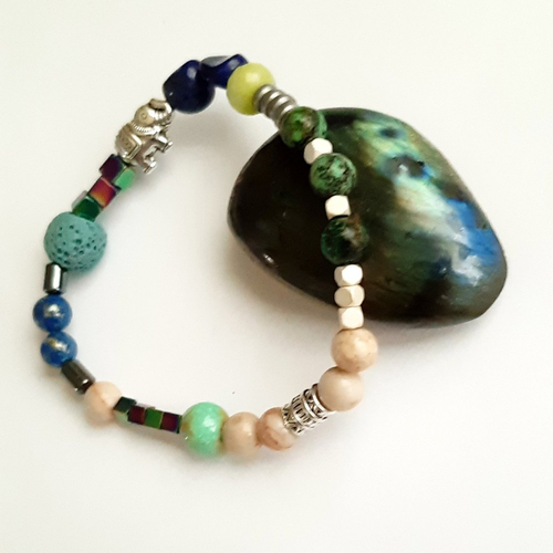 Bracelet  perles en pierre minérale