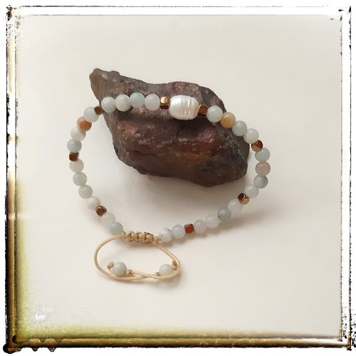 Bracelet pierre minérale amazonite , perle d'eau douce et perles hématite cuivré, fil polyamide réglable