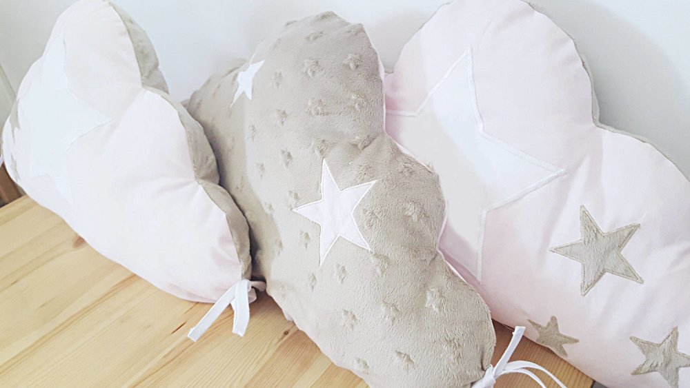 Tour De Lit Coussin Nuage Etoile Un Grand Marche