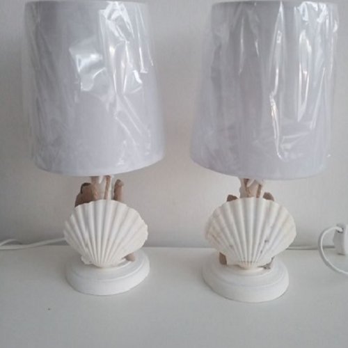 Ensemble de deux lampes blanche avec bois flotté - hauteur 32 cm