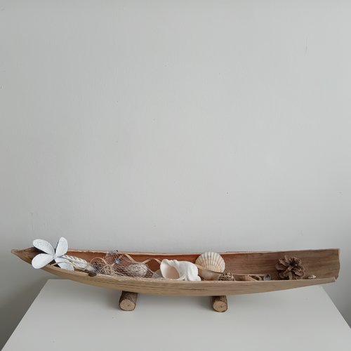 Grande barque en feuille de coco avec décoration fleurs séchées/coquillages - long 58 cm