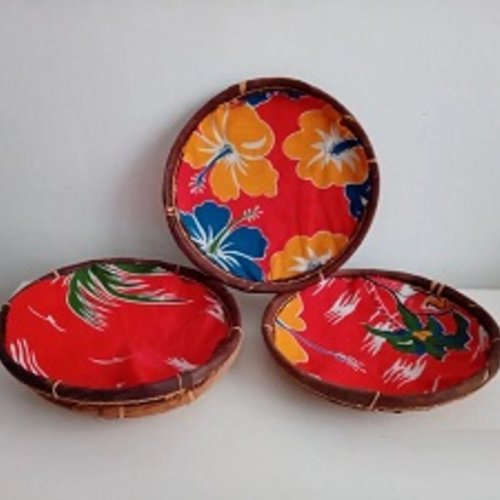 Souvenir ile de la réunion : lot de 3 paniers en bambou tissé et tissu fleuri