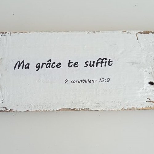 Décoration chrétienne : grand panneau en bois flotté avec verset biblique