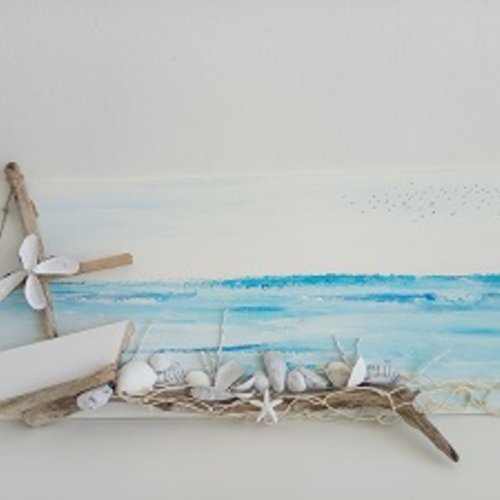 Tableau marin peint avec filet de pêche/voilier en bois flotté, coquillages - long de 56 cm