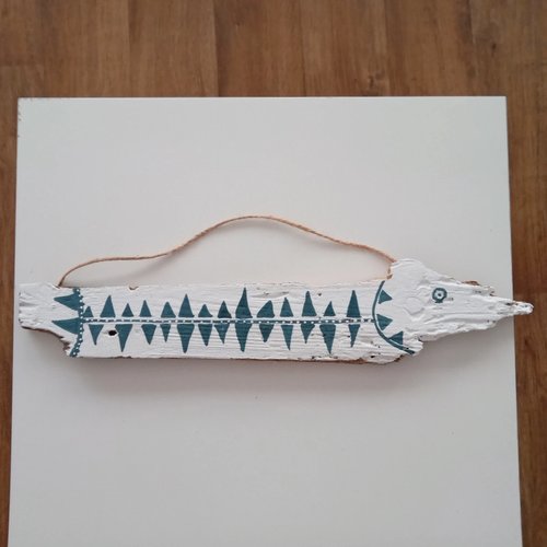 Décoration marine : grand poisson mural en bois flotté blanc/bleu cyan : - long 56 cm