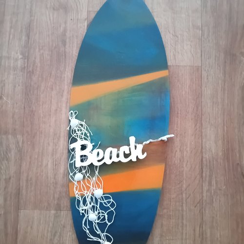 Grande planche surf mural marin en bois avec motifs colorés - 90x28 cm