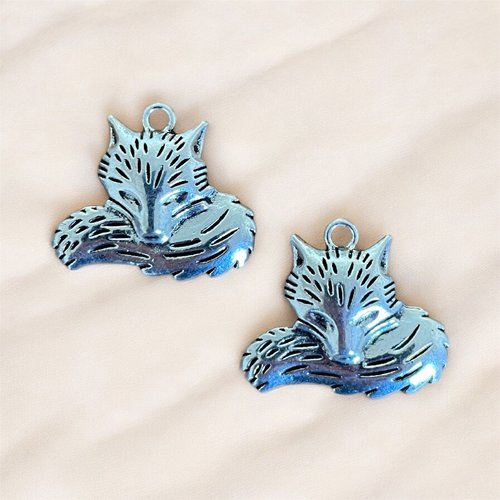 Lot de 2 pendentifs breloques renard – 24 × 28 mm – argent antique