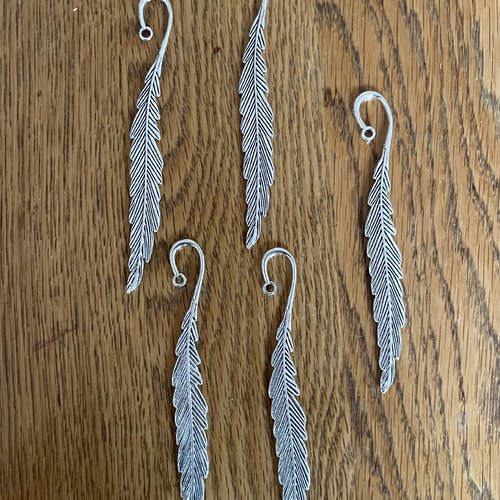 Marque-pages plume métal argent antique – style tibétain – à personnaliser