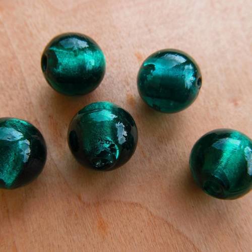 *perle en verre de 14 mm avec feuille d'argent fabriquée à la main de couleur: vert sarcelle.