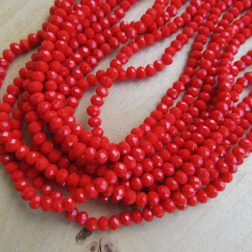 Lot de 100 perles forme boulier en verre à facettes de 4 x 3 mm de couleur: rouge corail.