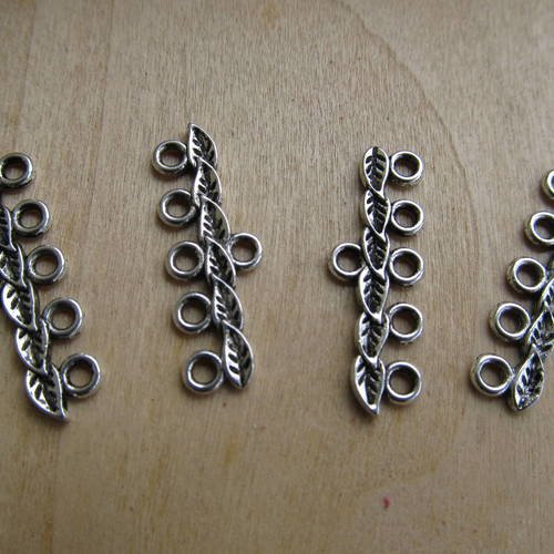 Lot de 4 connecteurs barre multirangs de 26 x 10 mm, 6 œillets d'attache en métal de couleur argent vieilli.