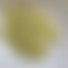 *sachet de 25 g de perles de rocaille de 4 mm en verre de couleur: ivoire nacré.