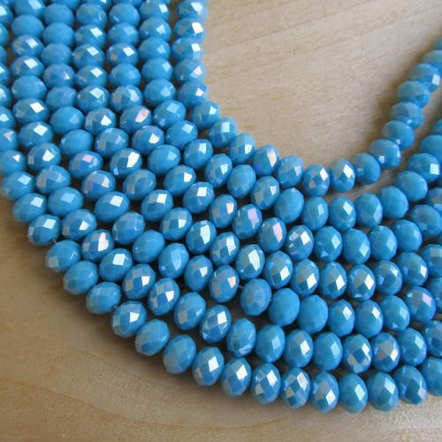 Lot de 20 perles forme boulier, en cristal facetté de 8 x 6 mm couleur : bleu turquoise. 