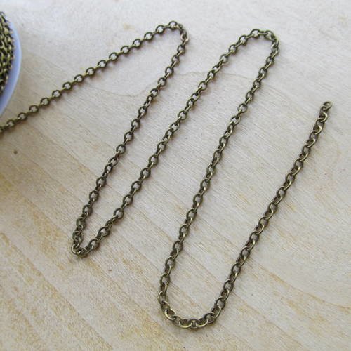 1 m de chaîne fantaisie en laiton massif en maille forçat de 3.5 x 3 mm de couleur: bronze.