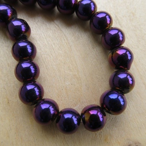 Lot de 20 perles de 8 mm en verre, plaquées métallisées, teintées: violet.