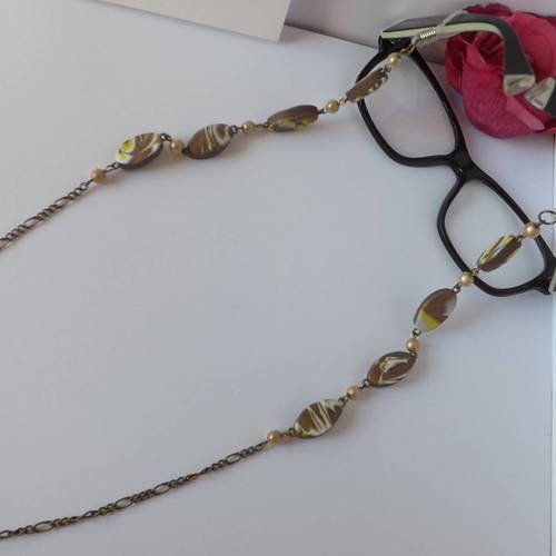 Cordon pour lunette perles calissons en pâte fimo apprêts en bronze et perles magiques