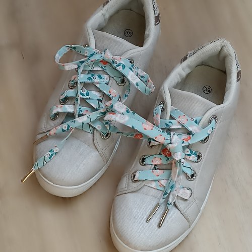 Paire de lacets en tissu de coton imprimé bleu