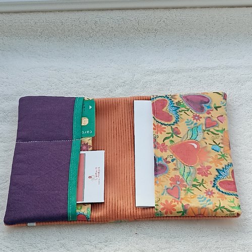 Porte ordonnances, documents de santé ,carte vitale , mutuelle