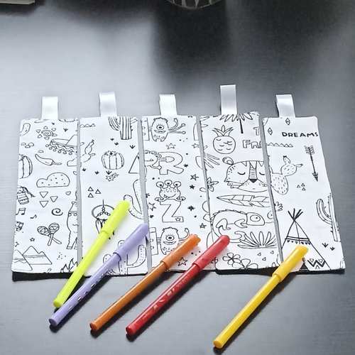 Marque pages enfants en tissu coton à colorier avec des feutres lavable (non fourni )