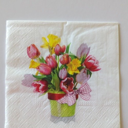 Serviettes en papier  "bouquet de tulipes".