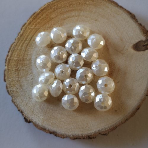 Perles à facettes en nacre plates et rondes x20