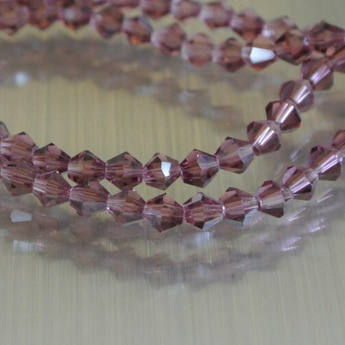40 perles toupies cristal couleur améthyste violet 4 x 4 mm, trou 1 mm 