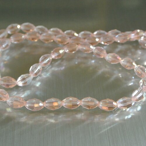 Lot de 10 perles en verre cristal à facettes forme olive couleur rose saumon, 8 x 6 mm 