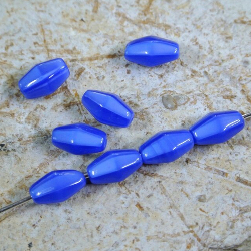 20 jolies petites perles en verre bleu irisé forme bicône, 10 x 5 mm